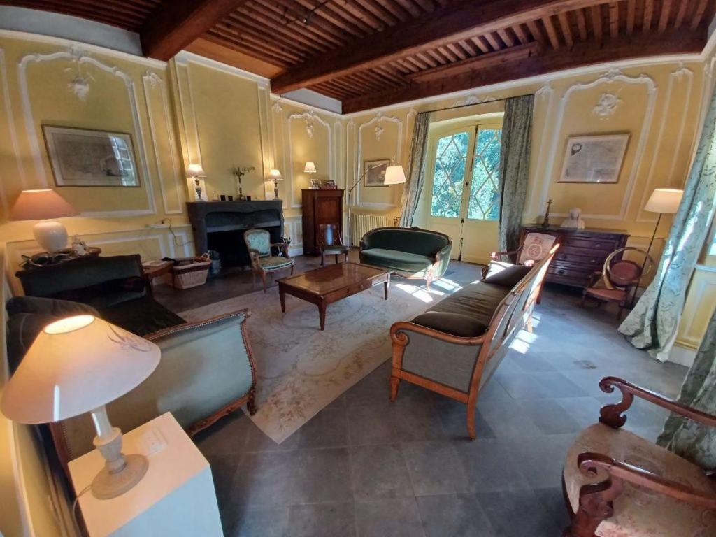 Le Clos Saint Guilhem Gerzat Bagian luar foto